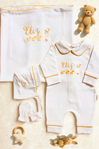 İsim Nakışlı Civciv 6'lı Yeni doğan Tulum Bebek Seti - %100 Pamuk Bebeğe Özel Yeni doğan Tulumu, Battaniye, Yastık, Şapka, Eldiven, Puset Örtüsü